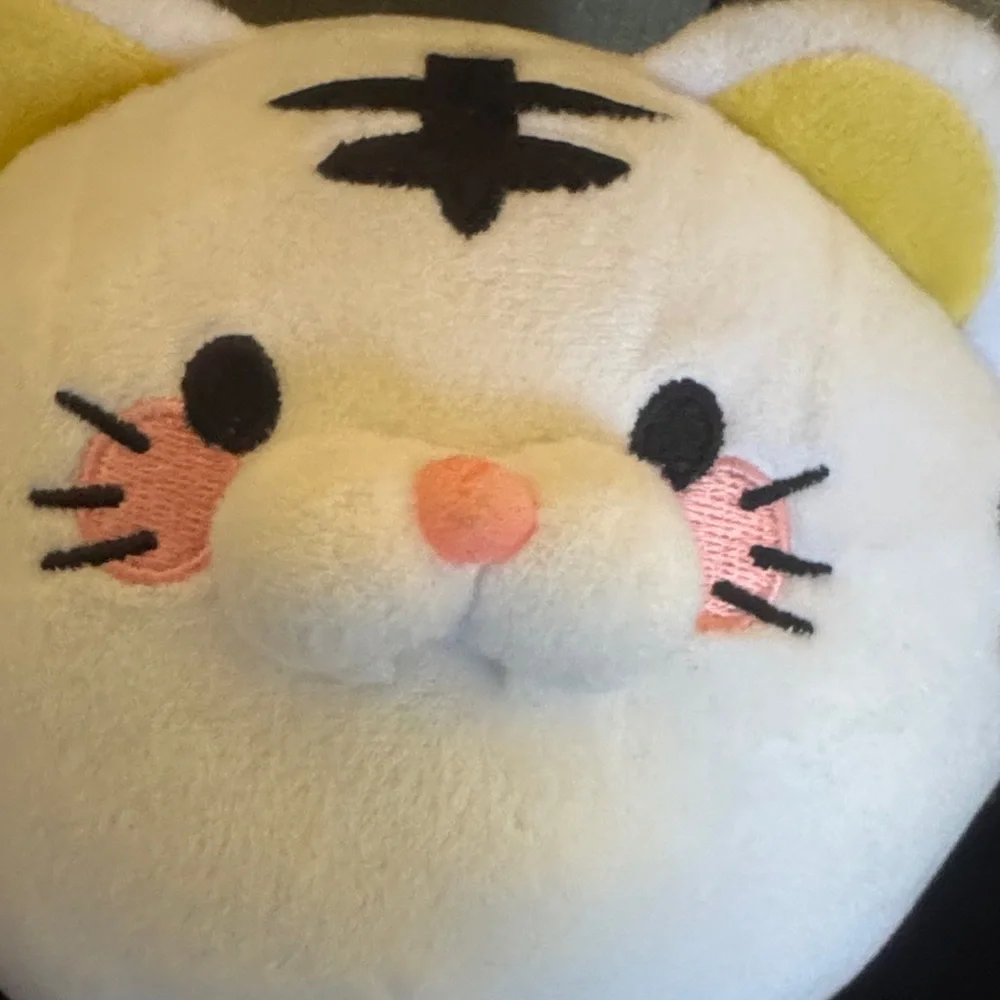 Korotora Tiger Plush white Fukuya Cat Stuffed Animal Toy Small
